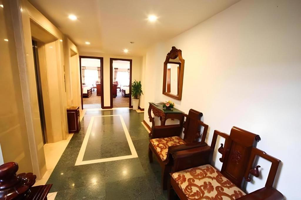 Eden Ha Noi Hotel 4*